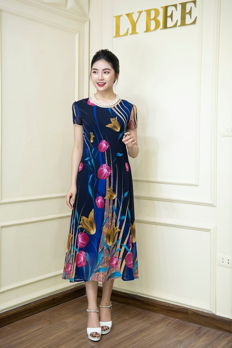 Bí quyết thành công của thương hiệu thời trang trung niên cao cấp Lybee - Ảnh 2. Bí quyết thành công của thương hiệu thời trang trung niên cao cấp Lybee - Ảnh 2.