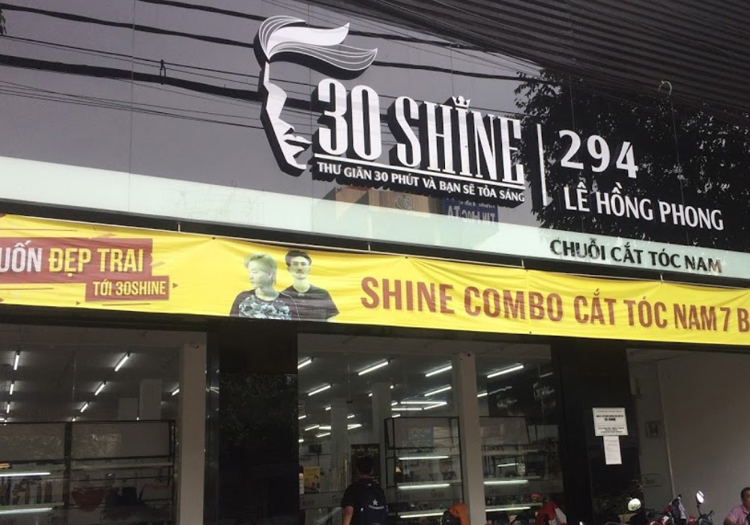 CEO chuỗi cắt tóc 30 Shine: Từng có tới nửa triệu khách chỉ trong 1 tháng Tết, đại dịch khiến chúng tôi phải đóng toàn bộ cửa hàng, kéo theo doanh thu từ dịch vụ cắt tóc về 0!  - Ảnh 1.  CEO chuỗi cắt tóc 30 Shine: Từng có tới nửa triệu khách chỉ trong 1 tháng Tết, đại dịch khiến chúng tôi phải đóng toàn bộ cửa hàng, kéo theo doanh thu từ dịch vụ cắt tóc về 0!  - Ảnh 1.