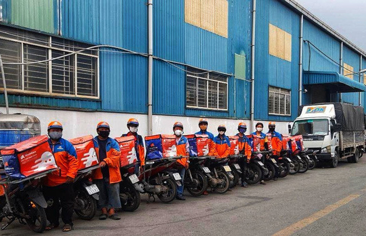AhaMove: Đại dịch thúc đẩy đơn giao hàng tăng nhẹ hơn 10%, nhưng 1-2 tháng tới có thể sức mua sẽ đi xuống  - Ảnh 1.  AhaMove: Đại dịch thúc đẩy đơn giao hàng tăng nhẹ hơn 10%, nhưng 1-2 tháng tới có thể sức mua sẽ đi xuống  - Ảnh 1.
