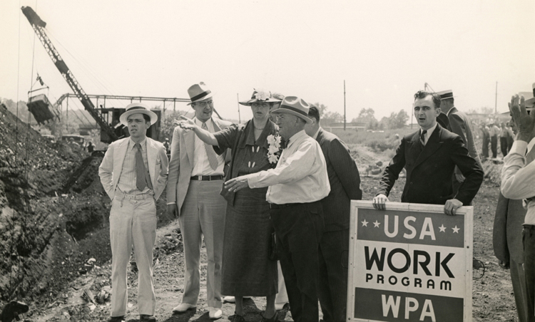 Để vực dậy sau Covid-19, nước Mỹ cần “đơn thuốc đặc biệt” từng đối phó với Đại khủng hoảng 1930? - Ảnh 2.