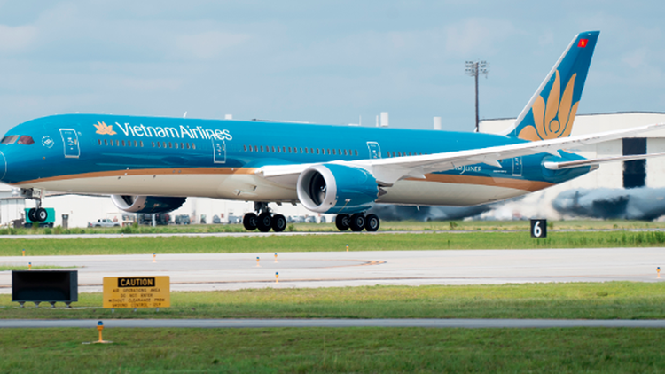 Vietnam Airlines và Vinpearl đề xuất tặng 5.000 kỳ nghỉ trọn gói tri ân lực lượng y tế tuyến đầu trong đại dịch Covid-19  - Ảnh 1.  Vietnam Airlines và Vinpearl đề xuất tặng 5.000 kỳ nghỉ trọn gói tri ân lực lượng y tế tuyến đầu trong đại dịch Covid-19  - Ảnh 1.